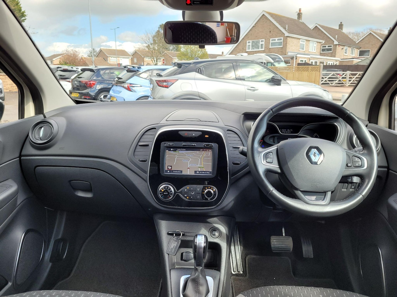 Used Renault Captur 2018 for sale - 78058583: Photo 3