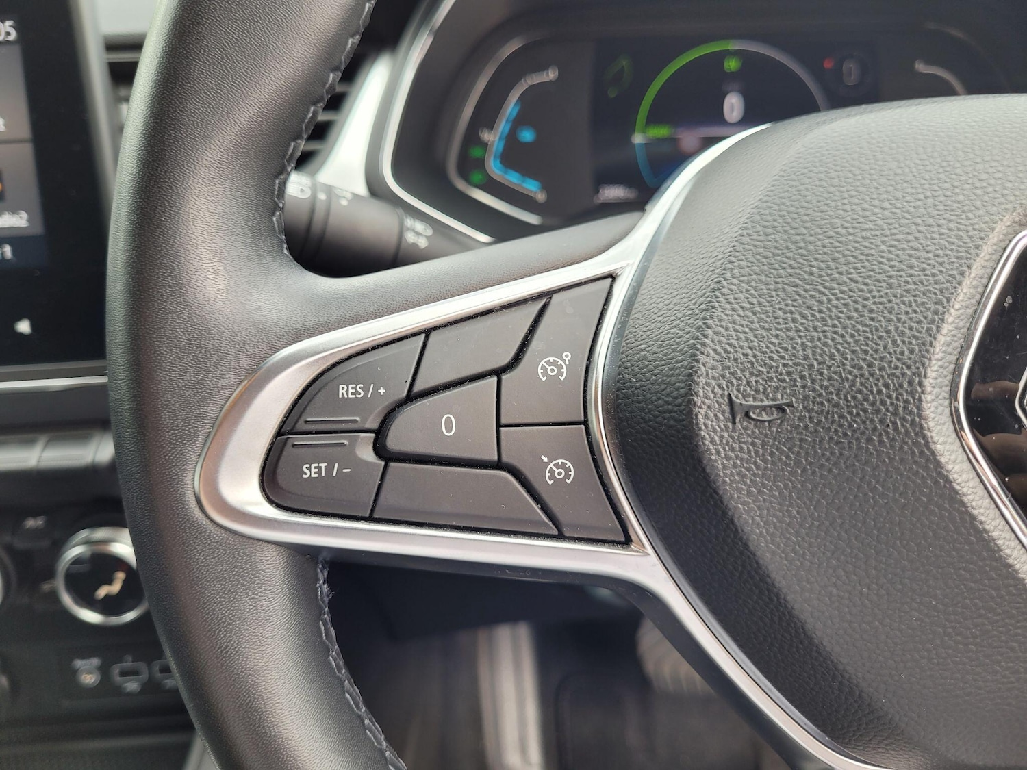 Used Renault Captur 2022 for sale - 76549115: Photo 18