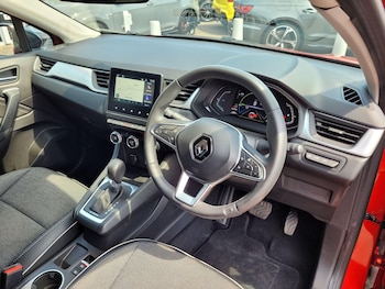 Used Renault Captur 2023 for sale - 78959833: Photo
