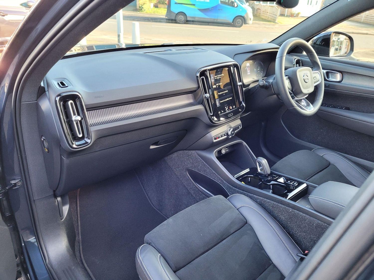 Used Volvo XC40 2021 for sale - 76714422: Photo 18