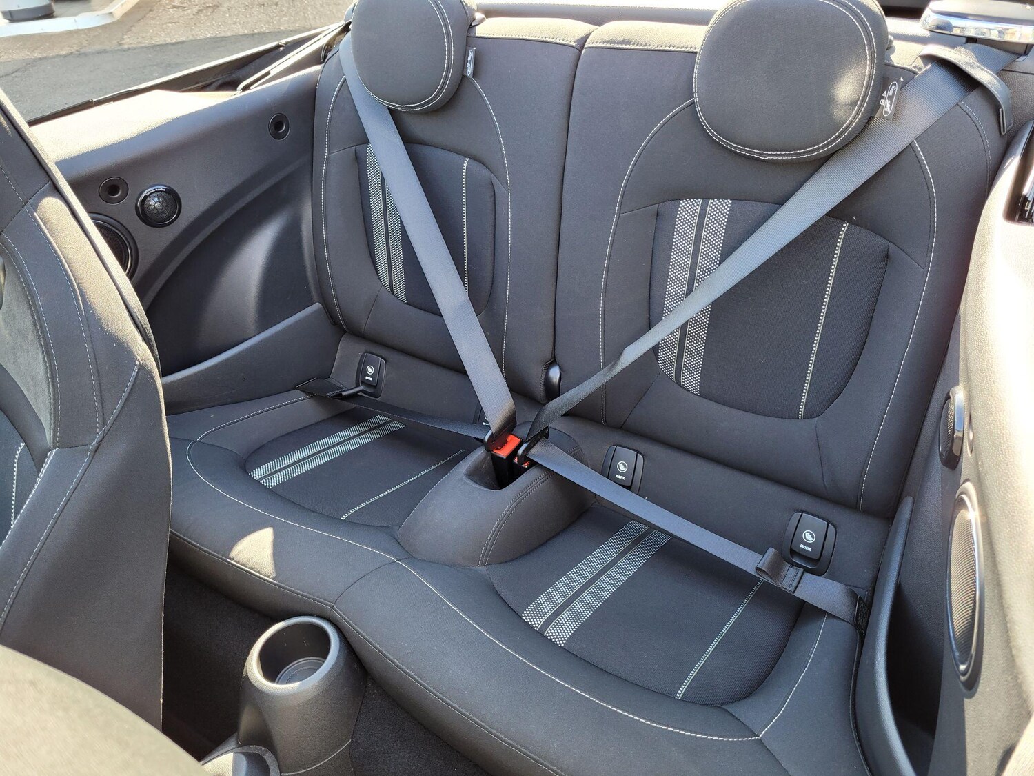 Used MINI Convertible 2018 for sale - 76109130: Photo 16