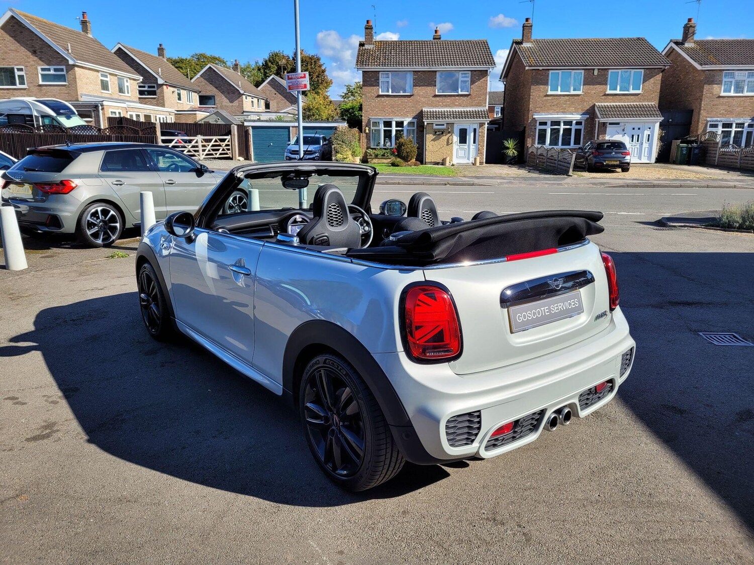 Used MINI Convertible 2018 for sale - 76109130: Photo 6