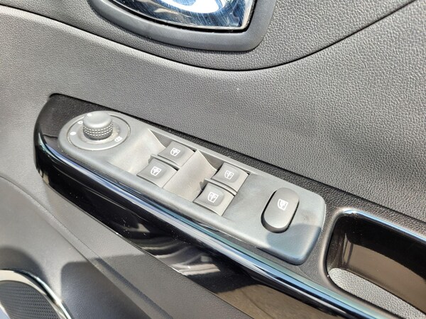 Used Renault Captur 2016 for sale - 75268387: Photo 22