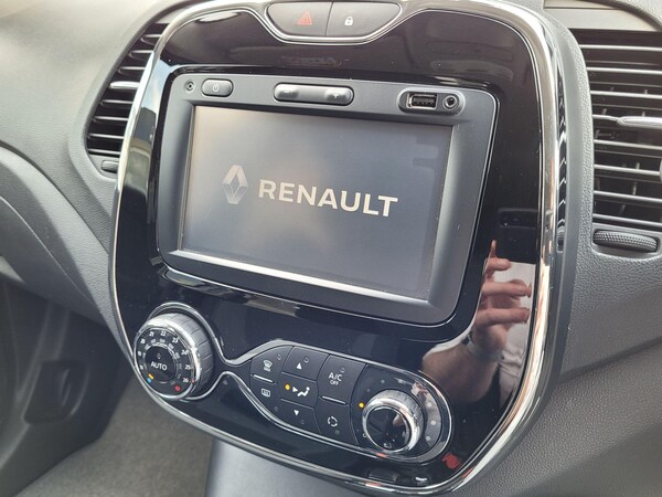 Used Renault Captur 2016 for sale - 75268387: Photo 25