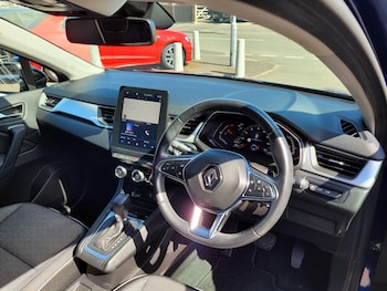 Used Renault Captur 2021 for sale - 75609405: Photo