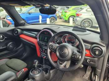 Used MINI Hatch 2018 for sale - 75339938: Photo