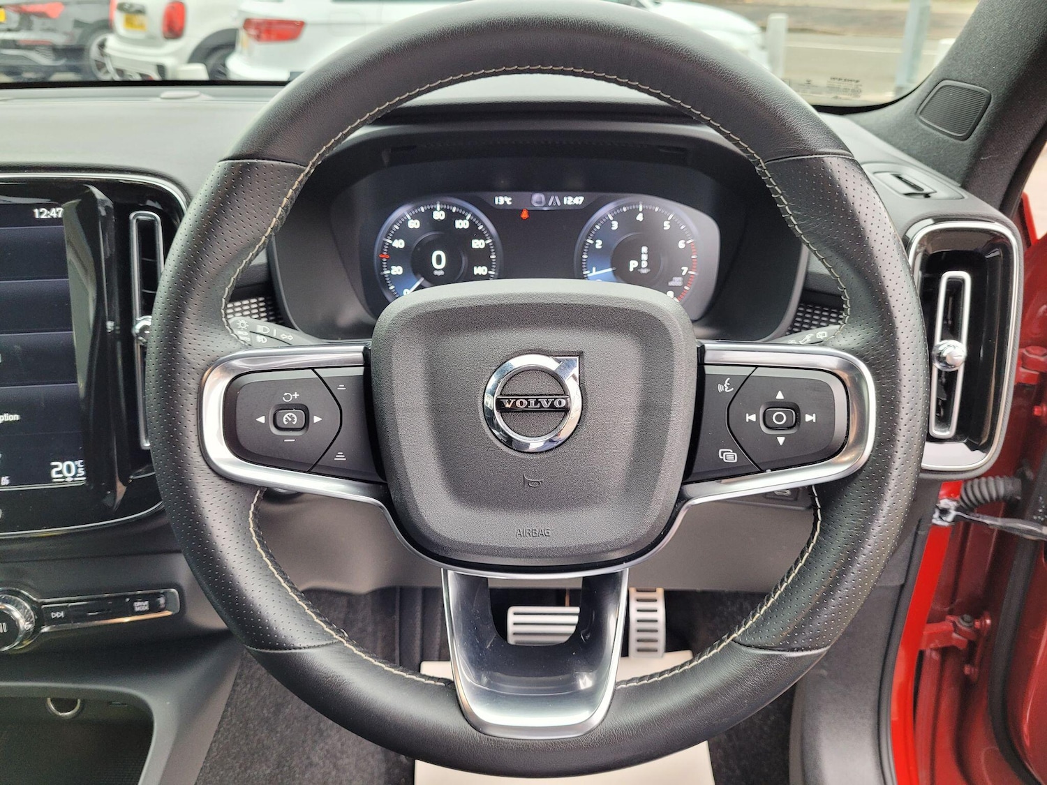 Used Volvo XC40 2020 for sale - 76227245: Photo 25