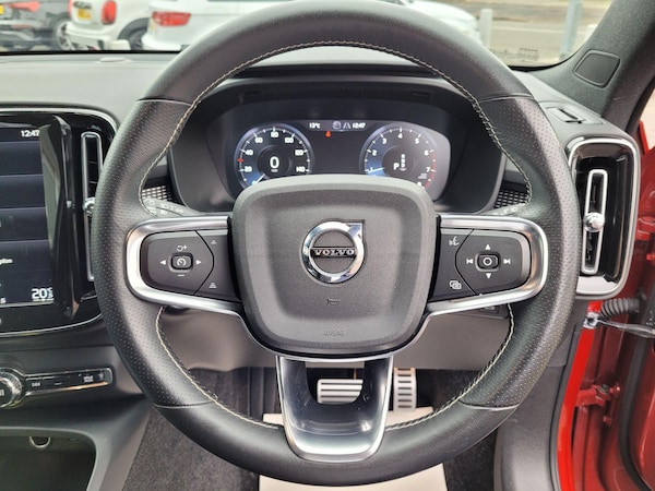 Used Volvo XC40 2020 for sale - 76227245: Photo 25