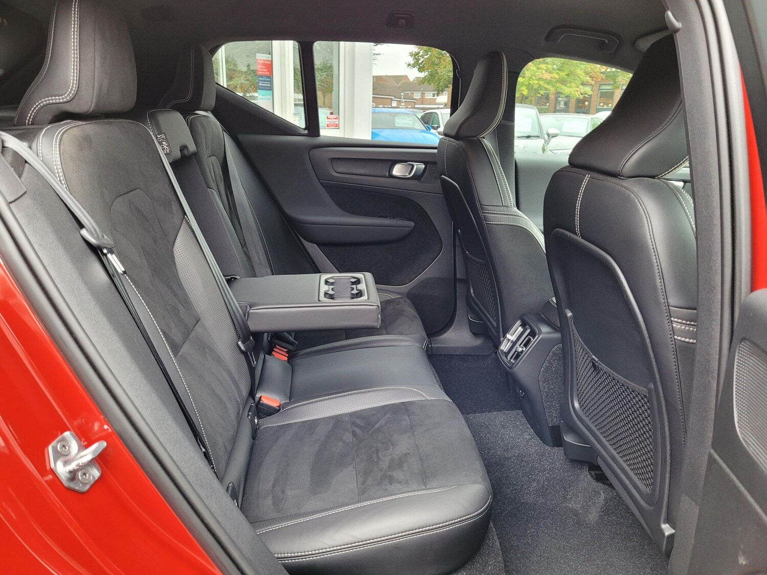 Used Volvo XC40 2020 for sale - 76227245: Photo 28