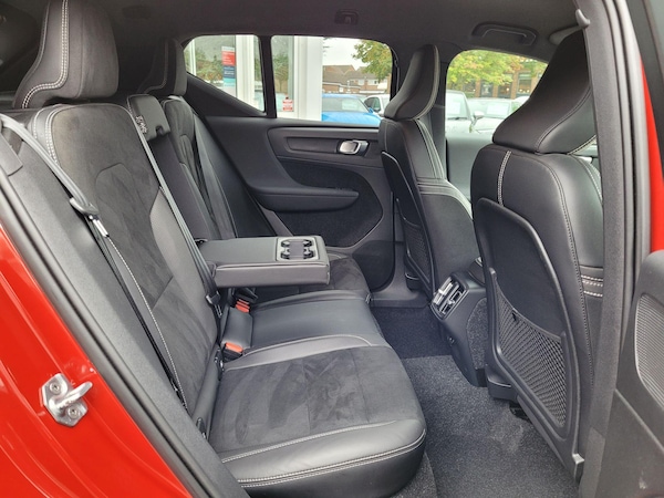 Used Volvo XC40 2020 for sale - 76227245: Photo 28