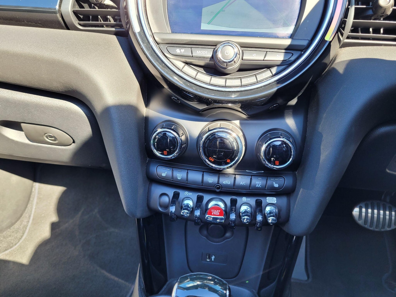 Used MINI Convertible 2018 for sale - 78170559: Photo 11