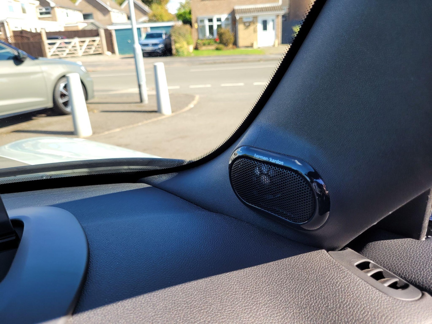 Used MINI Convertible 2018 for sale - 78170559: Photo 17