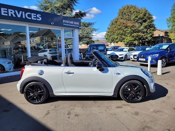 Used MINI Convertible 2018 for sale - 78170559: Photo