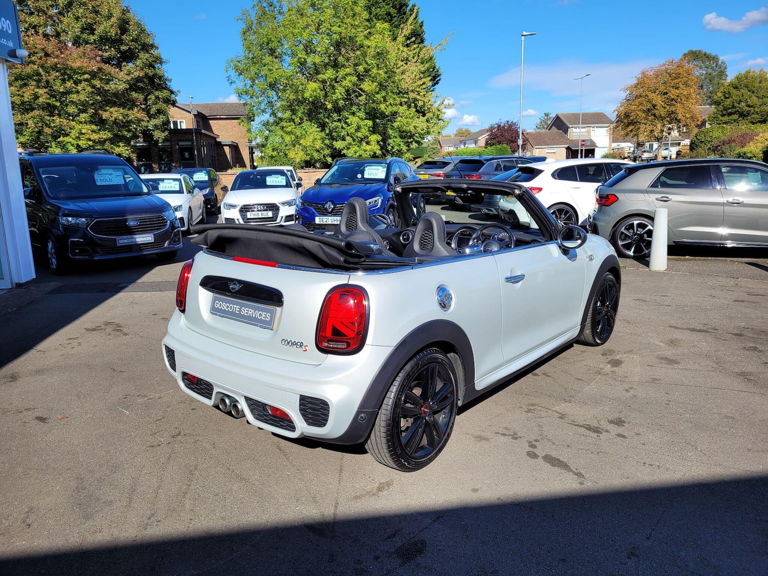 Used MINI Convertible 2018 for sale - 78170559: Photo 5