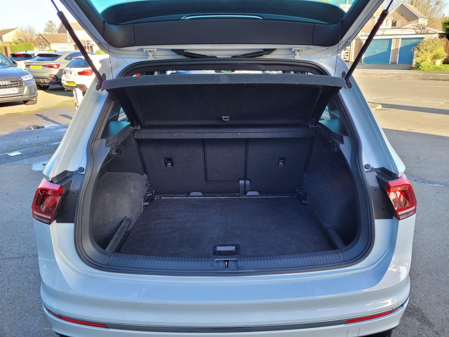 Used Volkswagen Tiguan 2018 for sale - 76607472: Photo 16