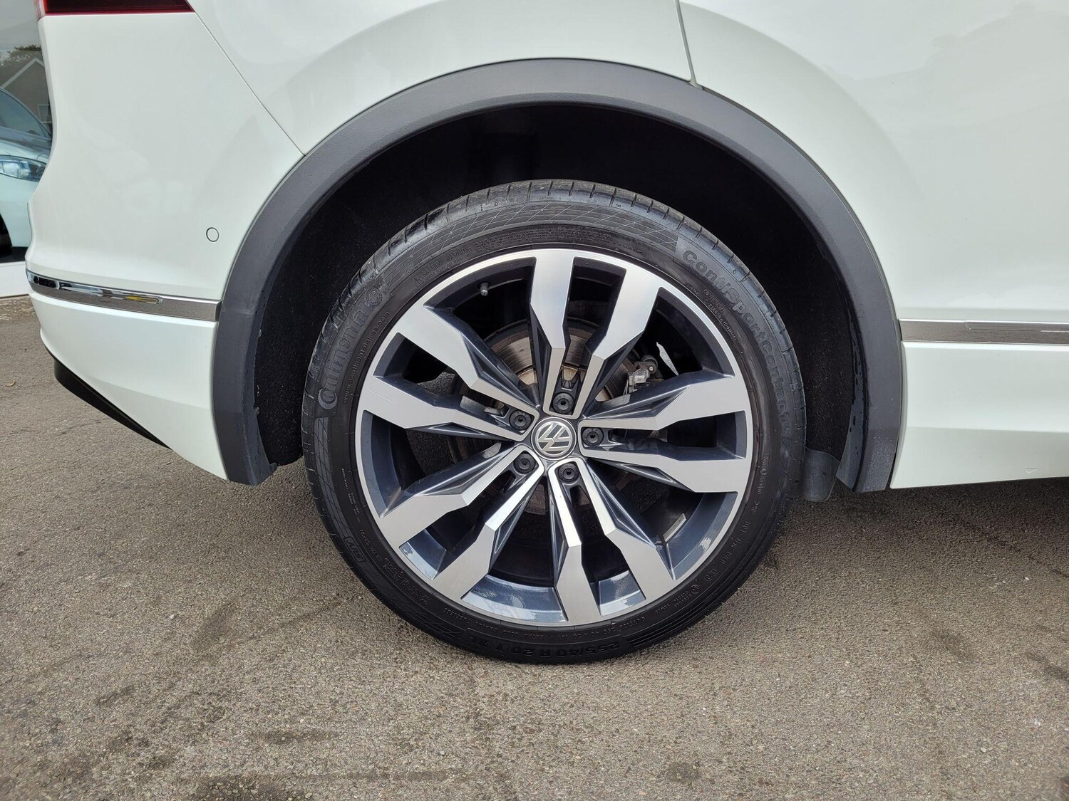 Used Volkswagen Tiguan 2020 for sale - 76136173: Photo 13