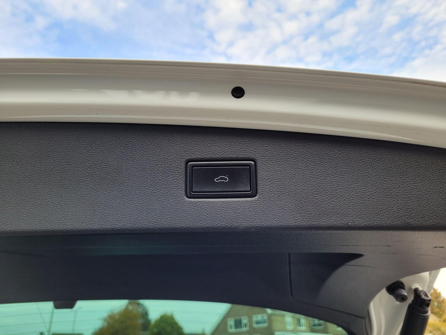 Used Volkswagen Tiguan 2020 for sale - 76136173: Photo 17