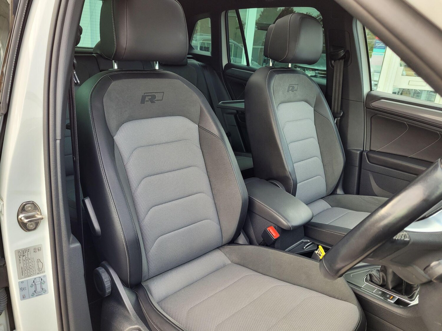 Used Volkswagen Tiguan 2020 for sale - 76136173: Photo 18