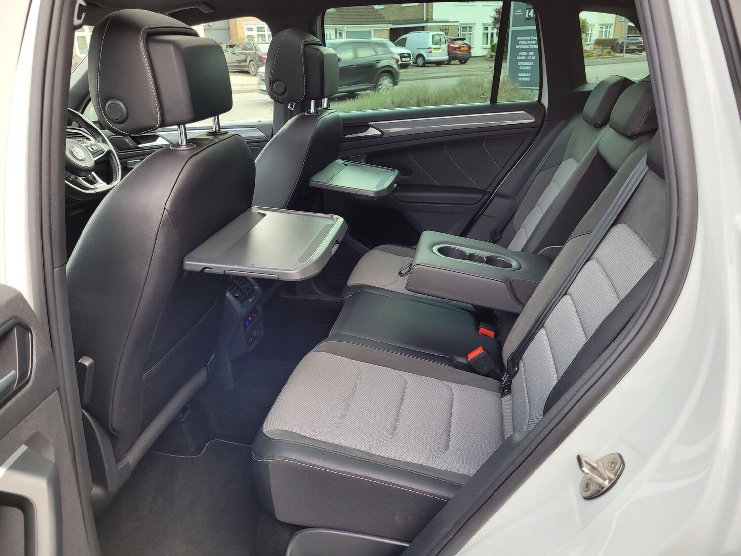 Used Volkswagen Tiguan 2020 for sale - 76136173: Photo 30