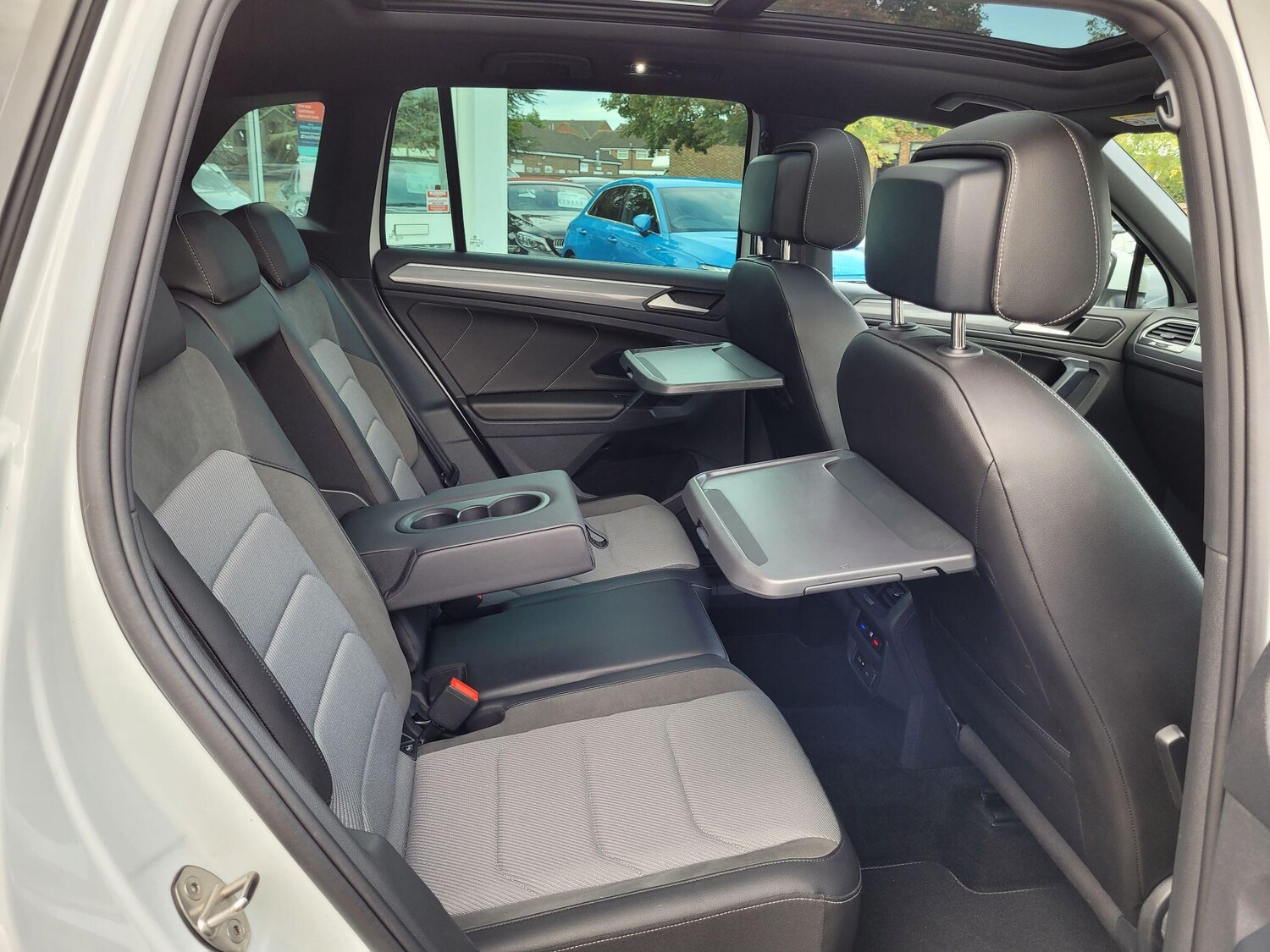 Used Volkswagen Tiguan 2020 for sale - 76136173: Photo 31
