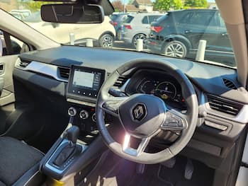 Used Renault Captur 2023 for sale - 79711978: Photo