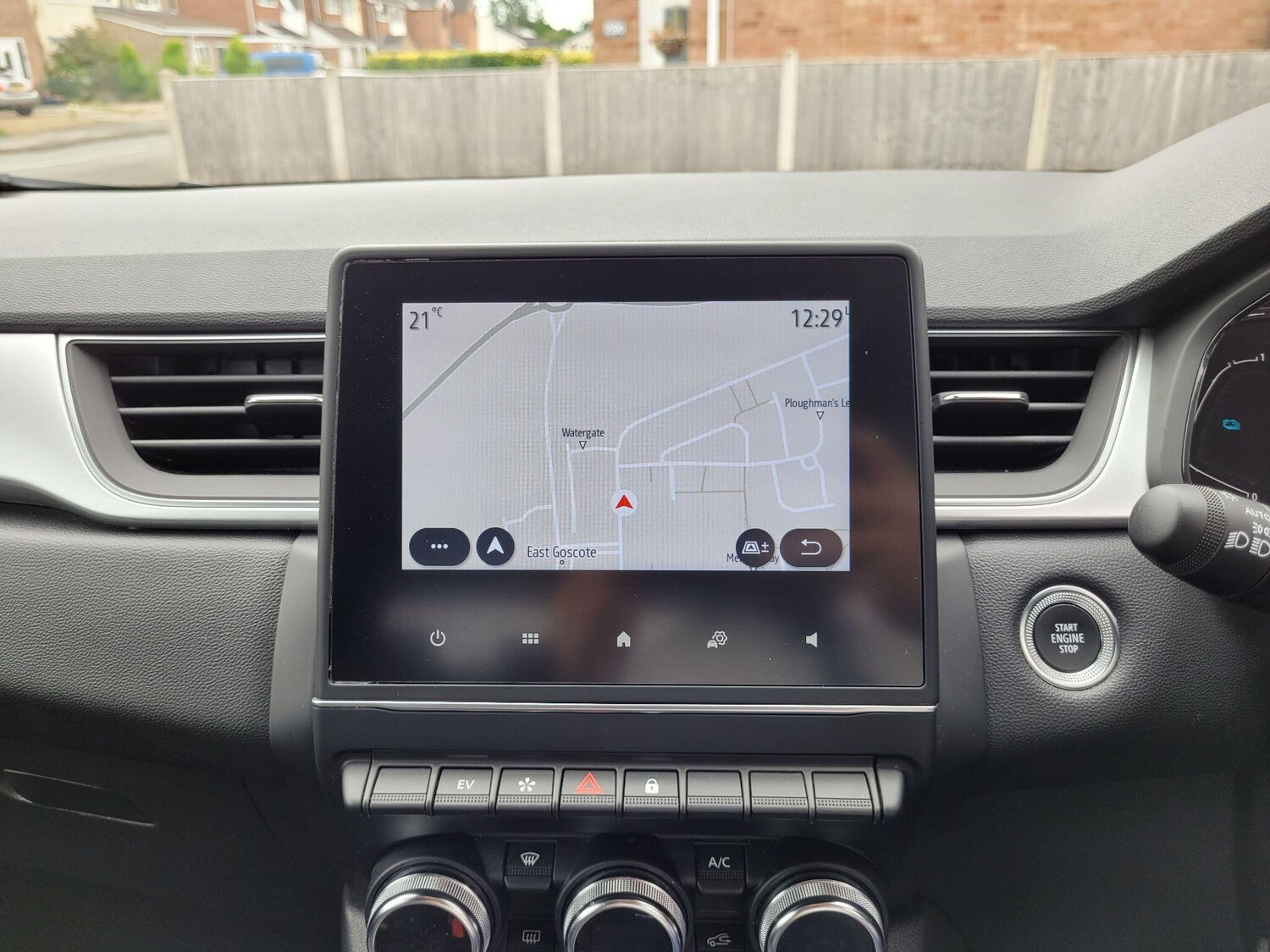 Used Renault Captur 2024 for sale - 76327042: Photo 24