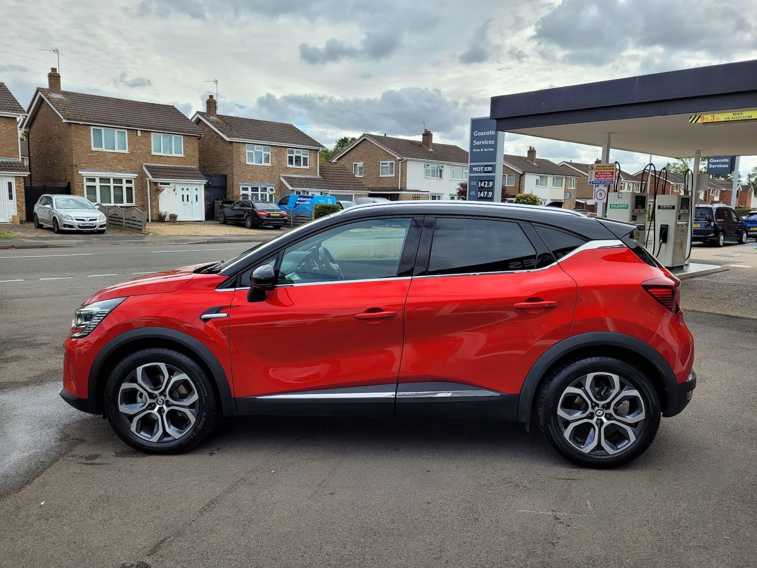 Used Renault Captur 2024 for sale - 76327042: Photo 9