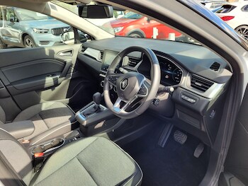 Used Renault Captur 2023 for sale - 75414447: Photo