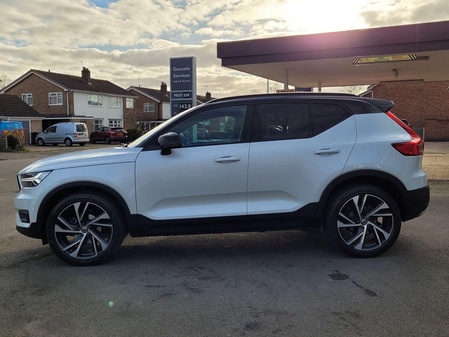 Used Volvo XC40 2020 for sale - 76995262: Photo 3