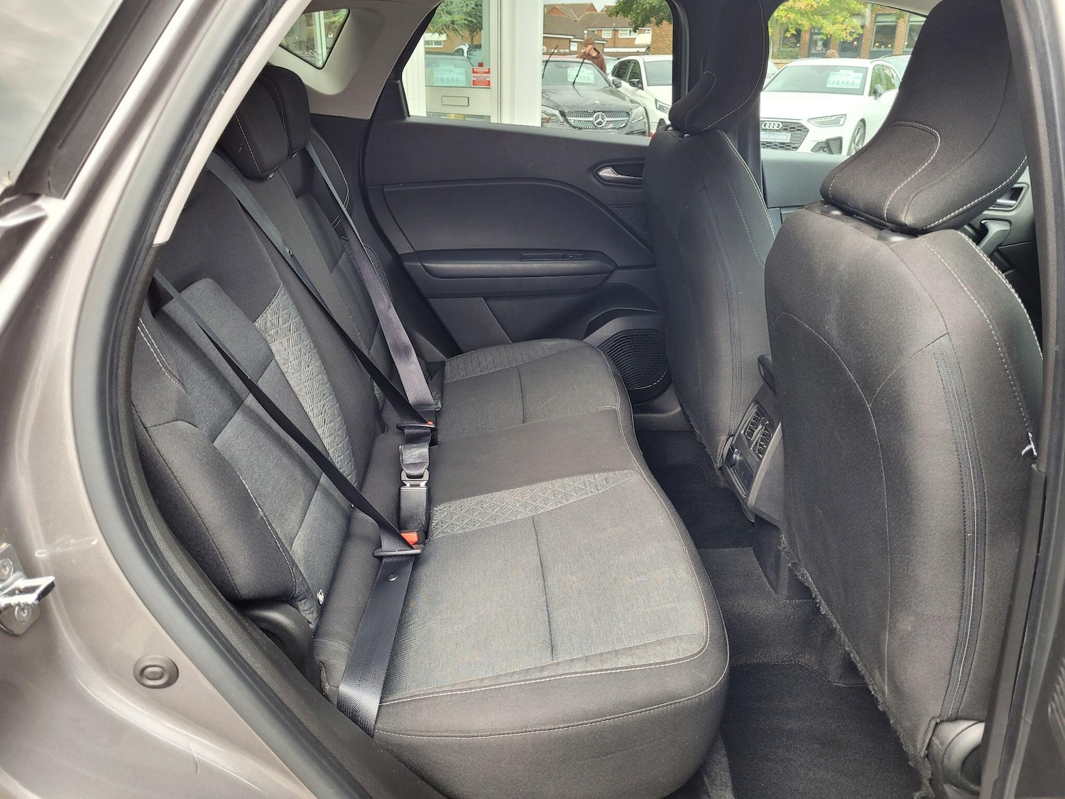 Used Renault Captur 2022 for sale - 76457001: Photo 28