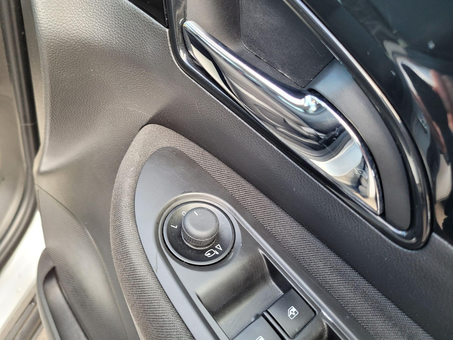 Used Vauxhall Mokka X 2018 for sale - 76151225: Photo 32