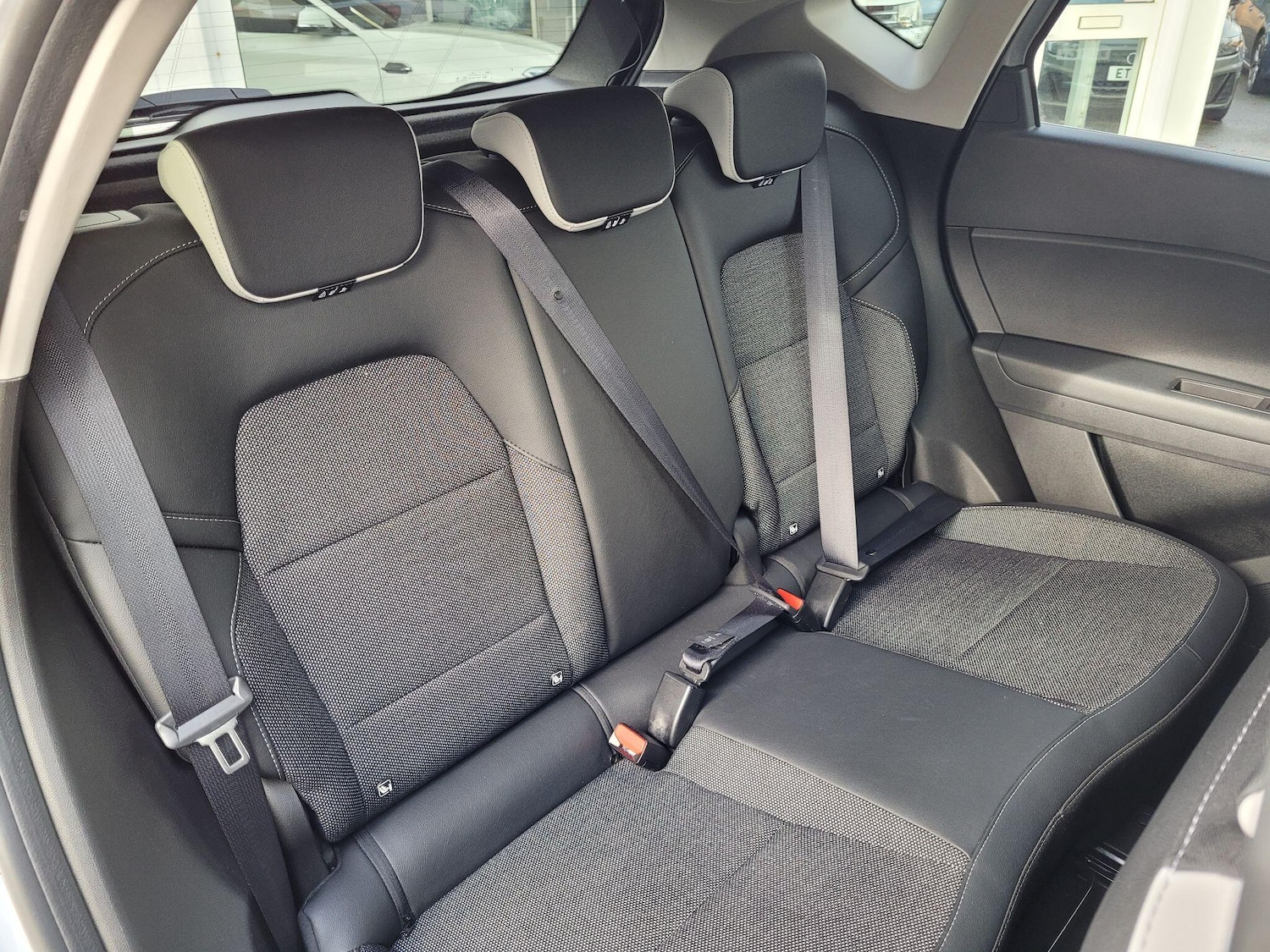 Used Renault Captur 2024 for sale - 76965439: Photo 15