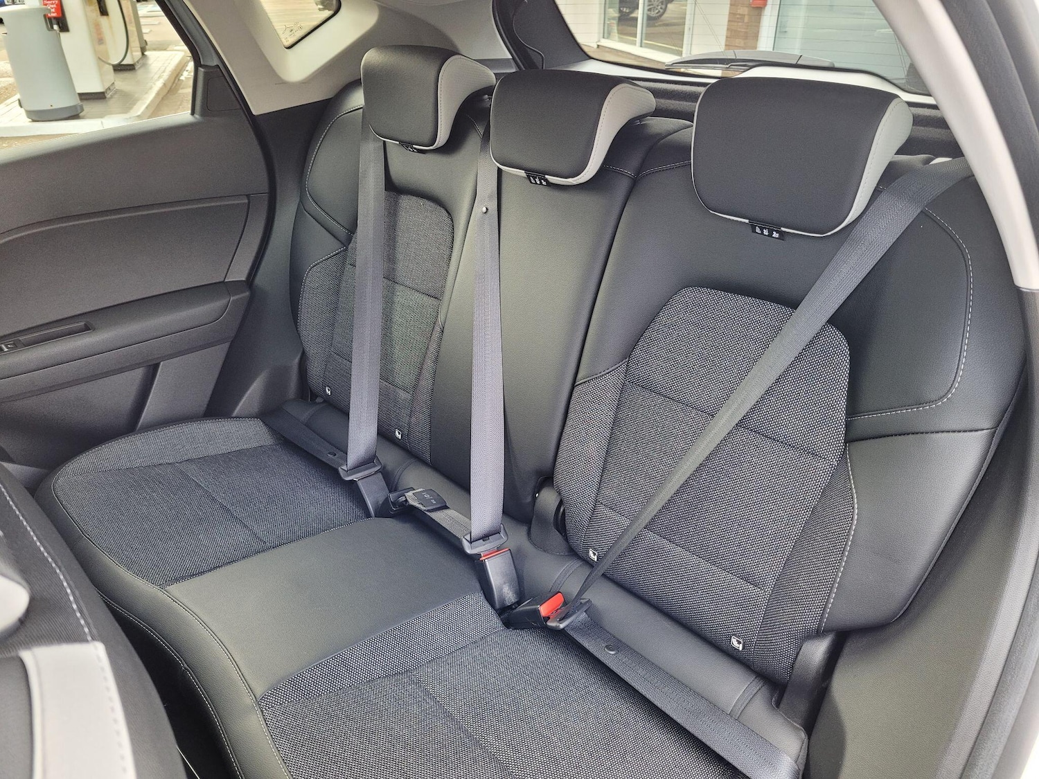 Used Renault Captur 2024 for sale - 76965439: Photo 17