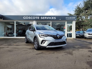Used Renault Captur 2024 for sale - 76965439: Photo