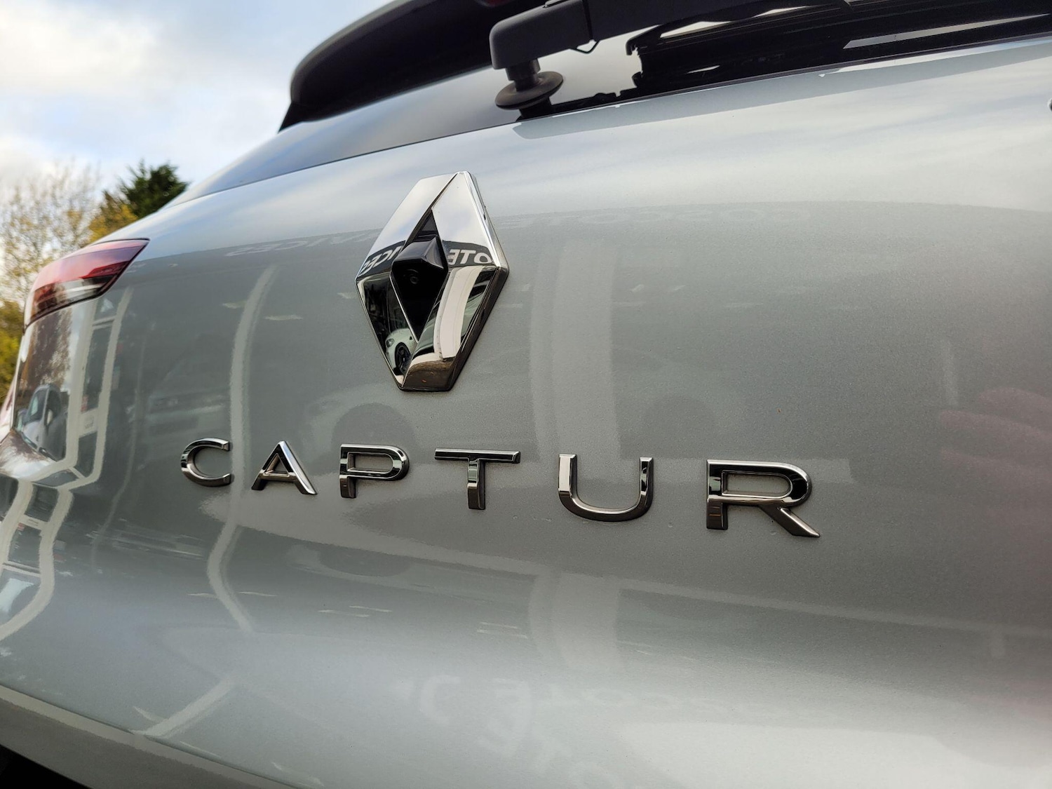 Used Renault Captur 2024 for sale - 76965439: Photo 31