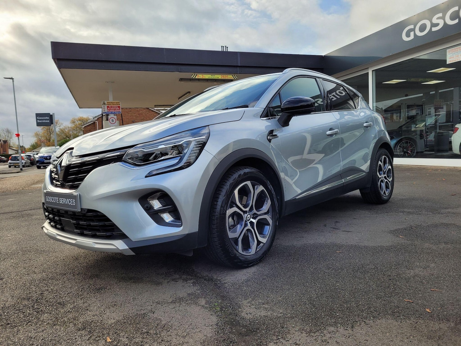 Used Renault Captur 2024 for sale - 76965439: Photo 6