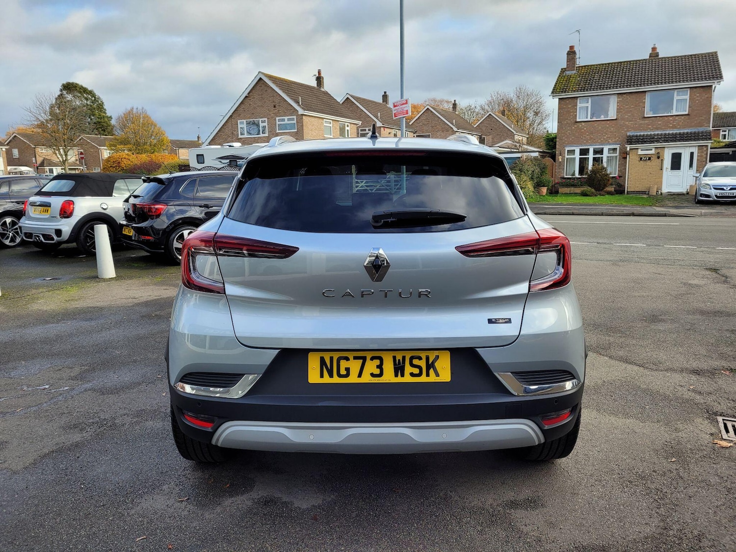 Used Renault Captur 2024 for sale - 76965439: Photo 9