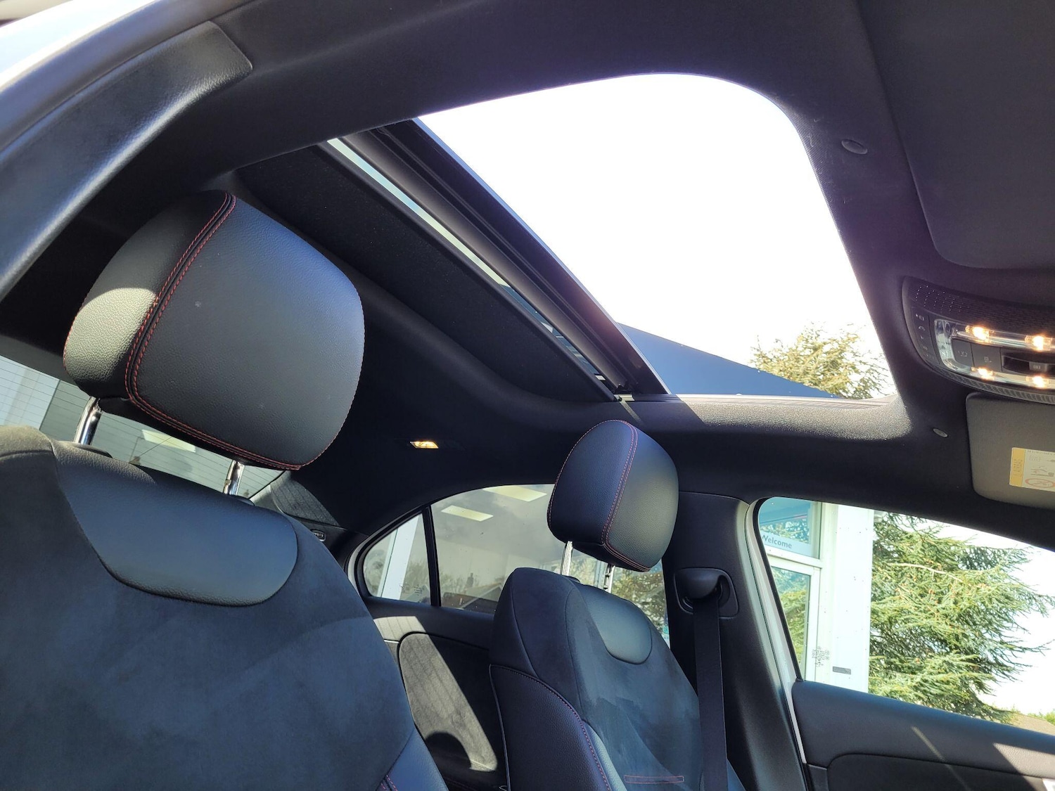 Used Mercedes-Benz A-Class for sale - 78047374: Photo 2