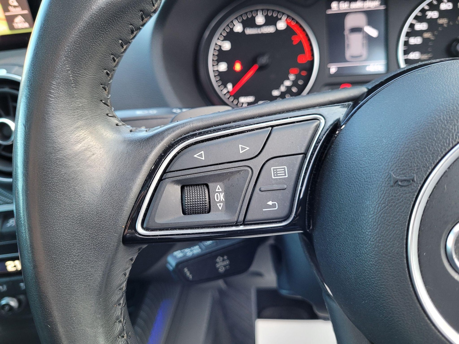 Used Audi Q2 2017 for sale - 77267061: Photo 20