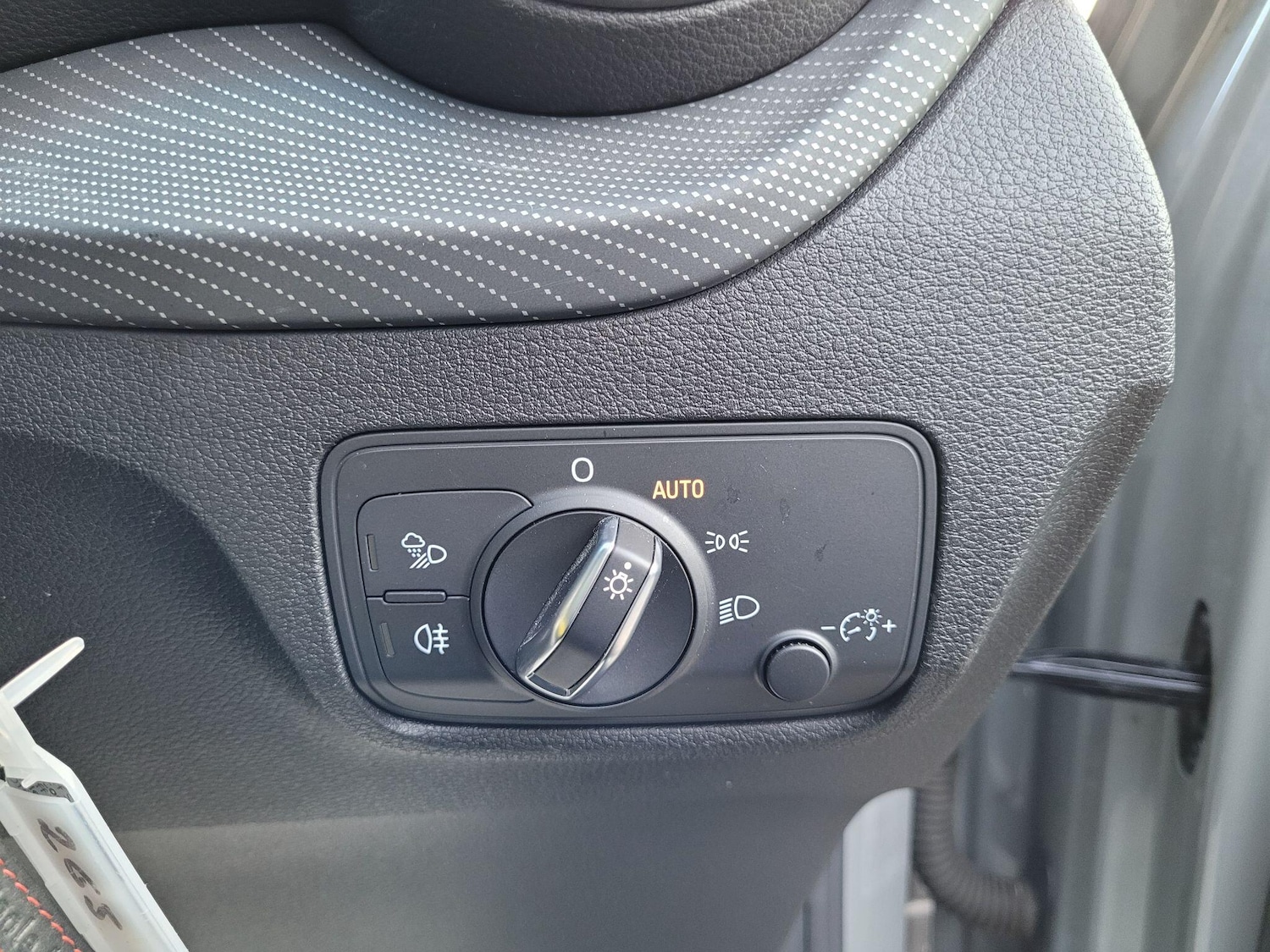 Used Audi Q2 2017 for sale - 77267061: Photo 28