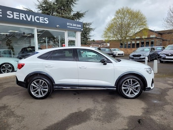 Used Audi Q3 2023 for sale - 78048179: Photo