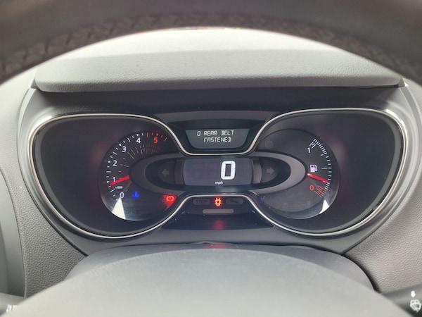 Used Renault Captur 2017 for sale - 76326252: Photo 27