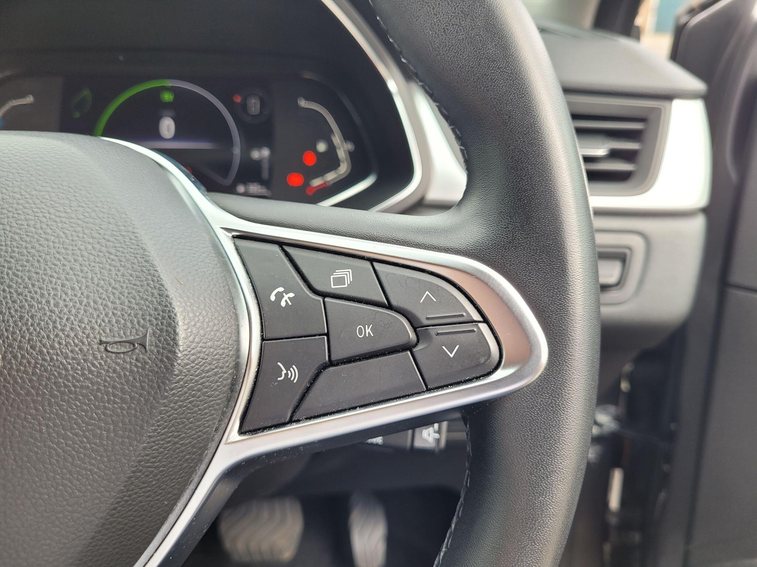 Used Renault Captur 2022 for sale - 76800934: Photo 19