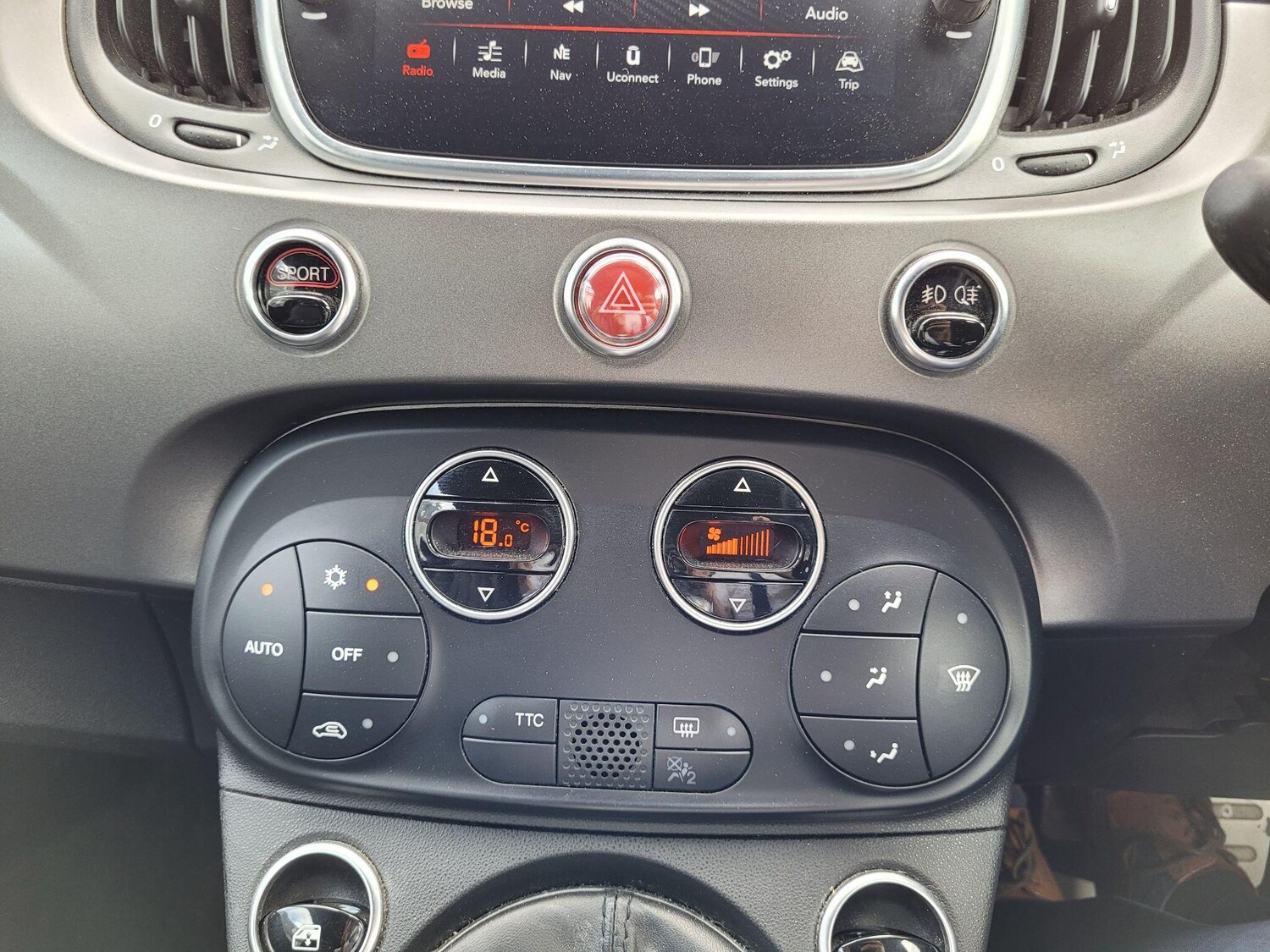 Used Abarth 595 2018 for sale - 76260268: Photo 31