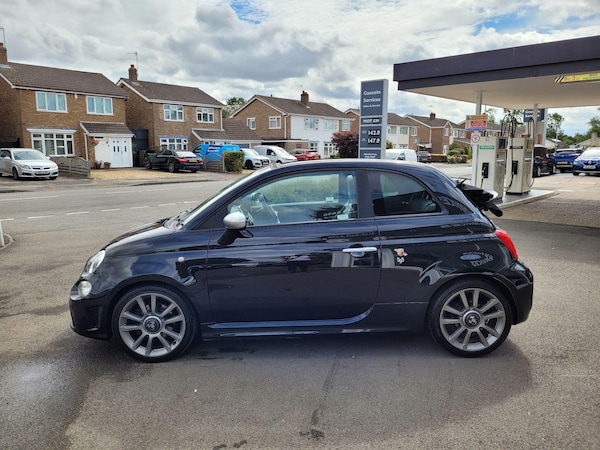 Used Abarth 595 2018 for sale - 76260268: Photo 8