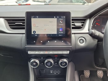 Used Renault Captur 2022 for sale - 76336999: Photo