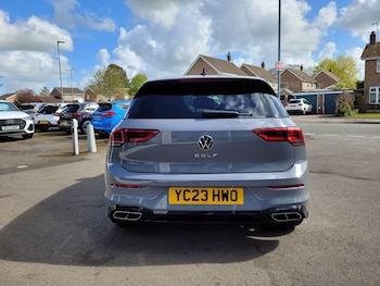 Used Volkswagen Golf 2023 for sale - 78184742: Photo