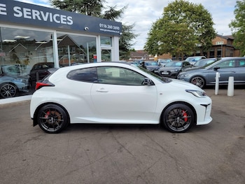 Used Toyota Yaris 2022 for sale - 79564717: Photo