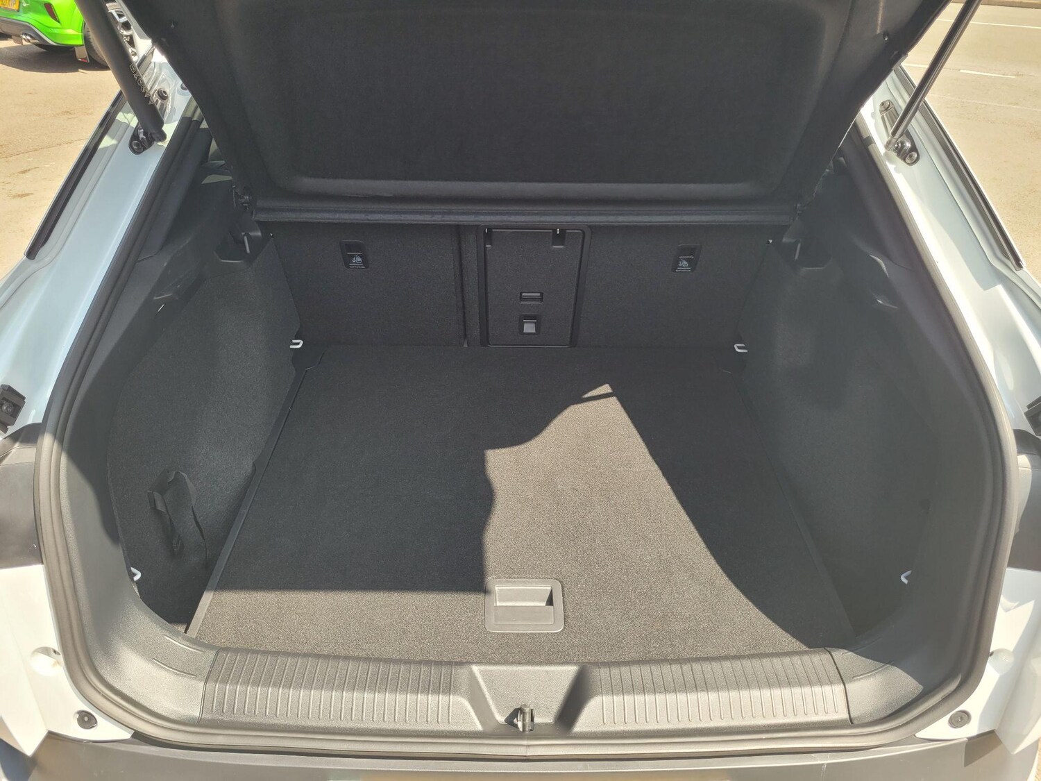 Vehicle 28