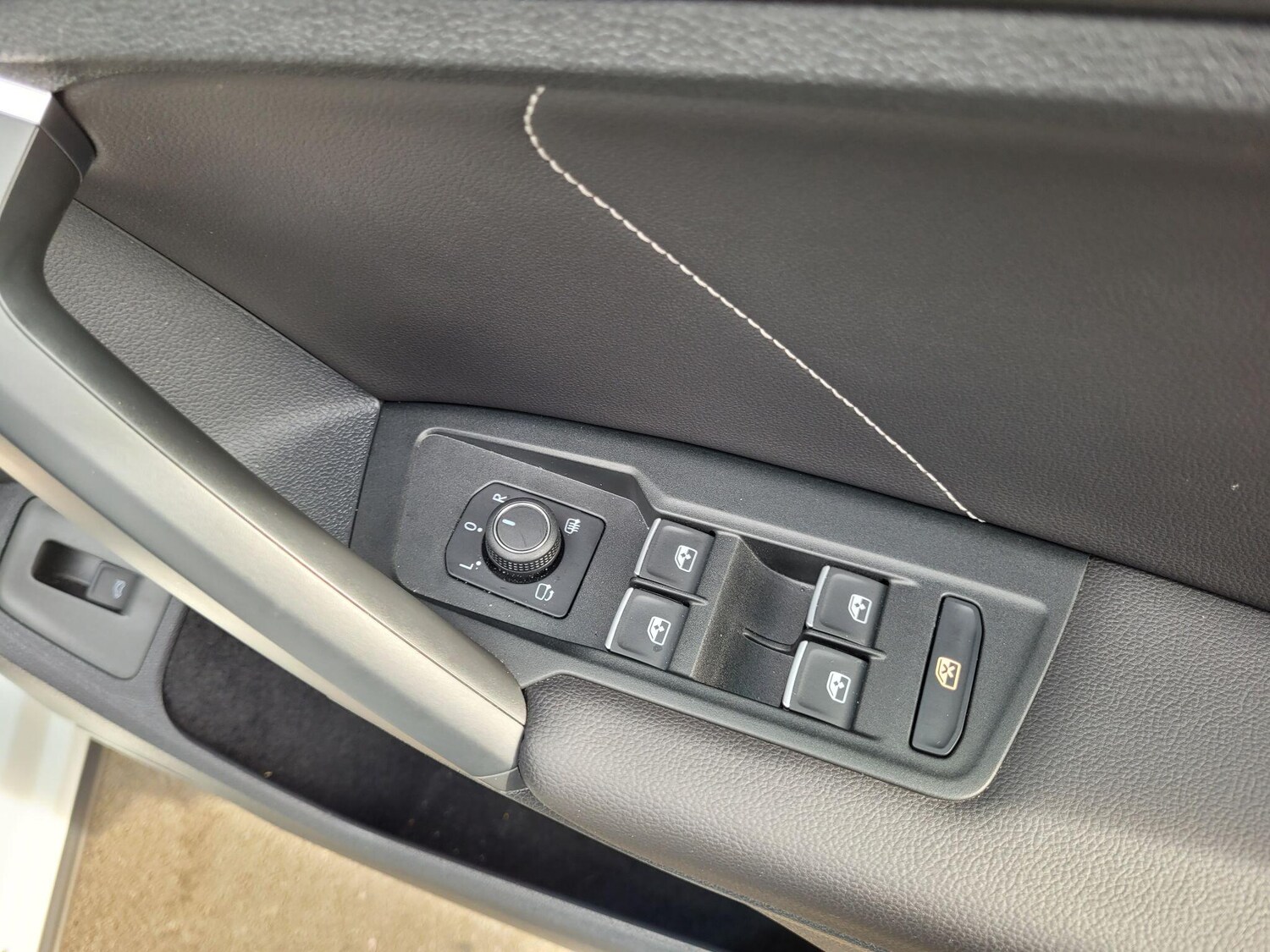 Used Volkswagen Tiguan 2023 for sale - 77683585: Photo 28